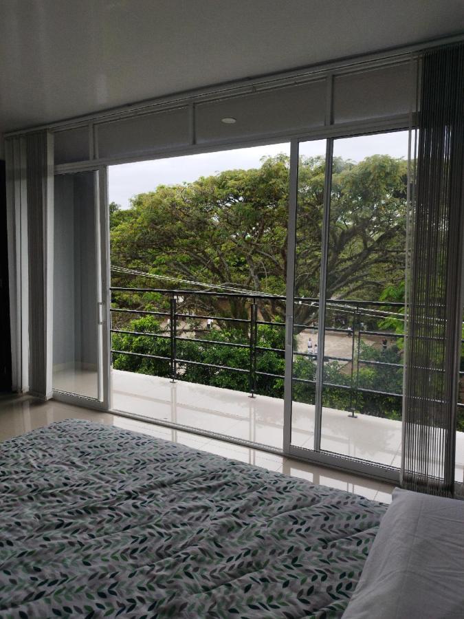 Balcones De La Rivera Apartamento Azulejo 3 Буга Экстерьер фото