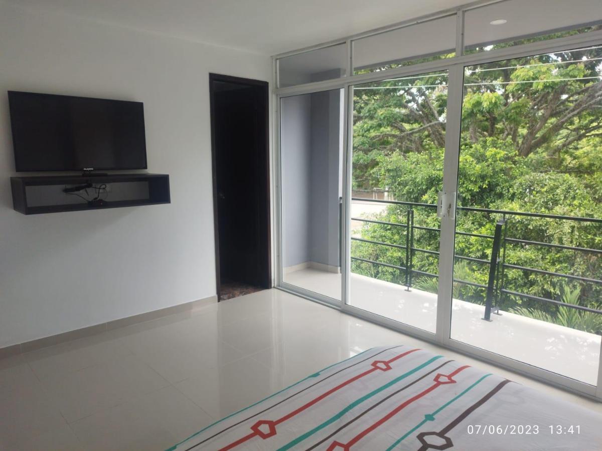 Balcones De La Rivera Apartamento Azulejo 3 Буга Экстерьер фото