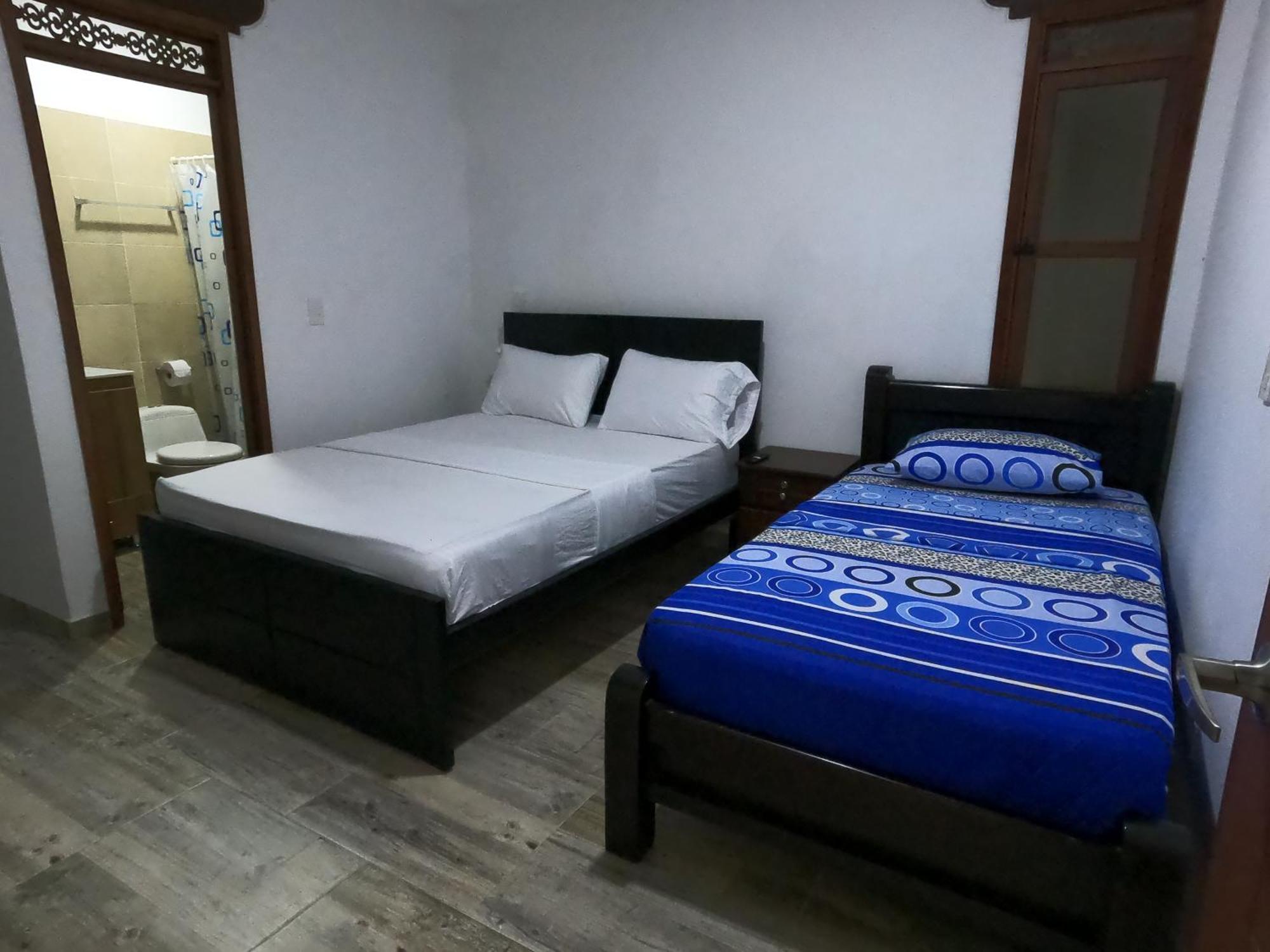 Balcones De La Rivera Apartamento Azulejo 3 Буга Экстерьер фото